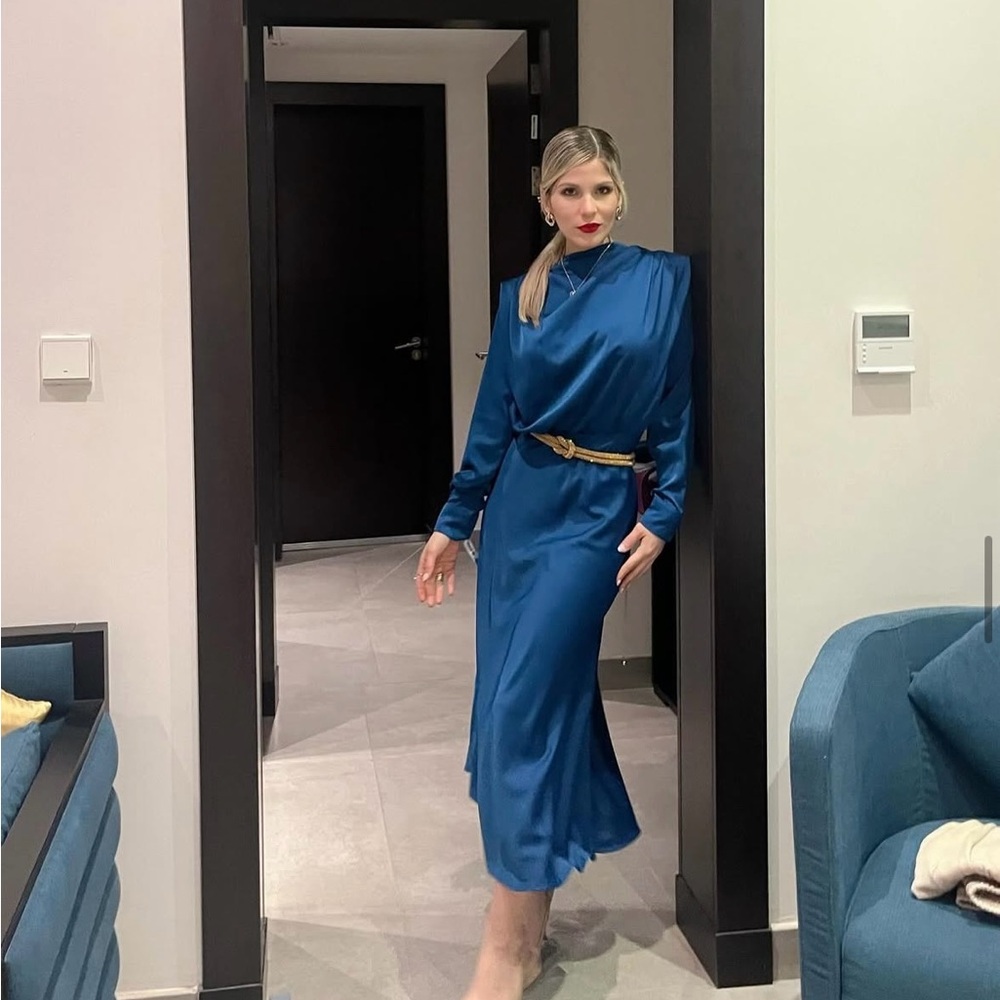 SHEIN Blue Long Sleeve Dress